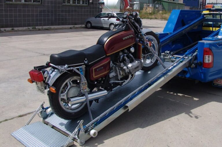 Servicio de Grúa para Motos Barcelona 24h | Grúas Motocicletas